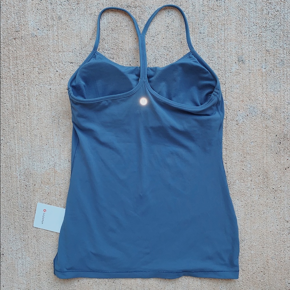 NWT Lululemon periwinkle Power Pose tank